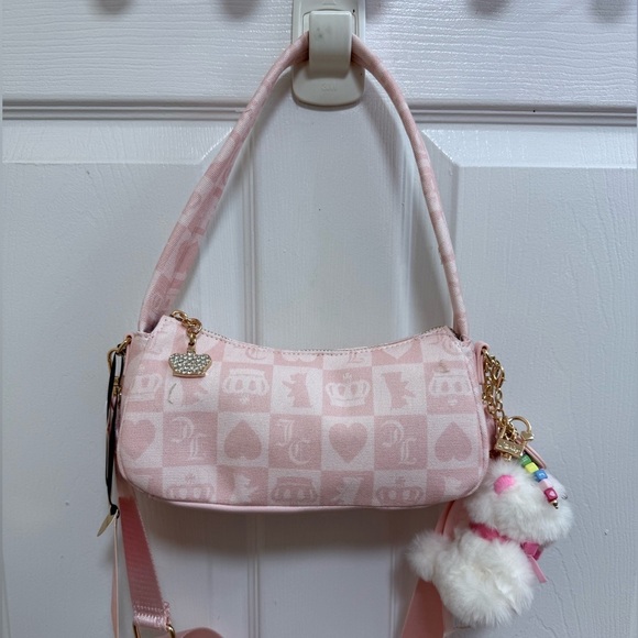 Juicy Couture Handbags - NWT Juicy Couture Juicy Festival Shoulder Bag In Powder Blush Pink